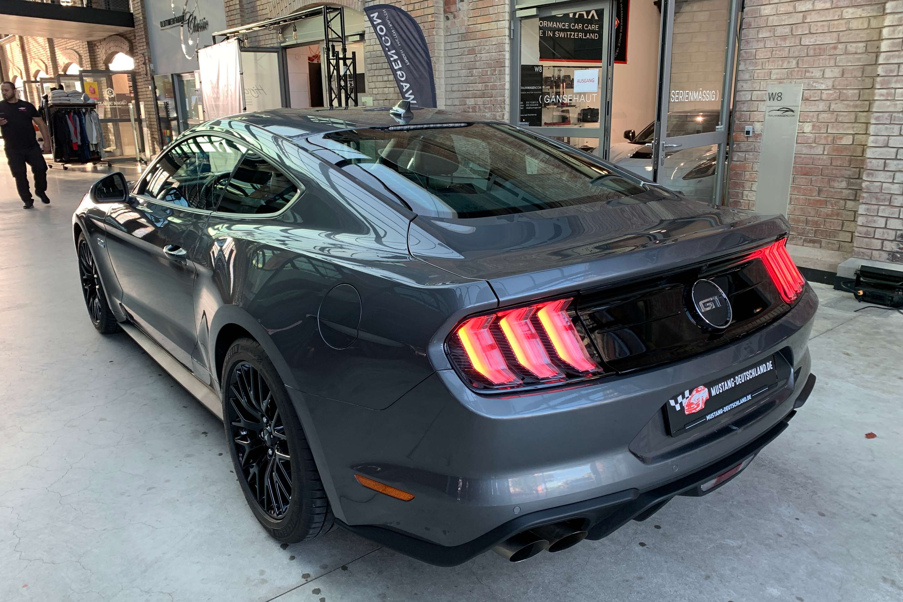 Ford Mustang (GT 5.0 Fastback Carbon-Styl.*Magne-R.)