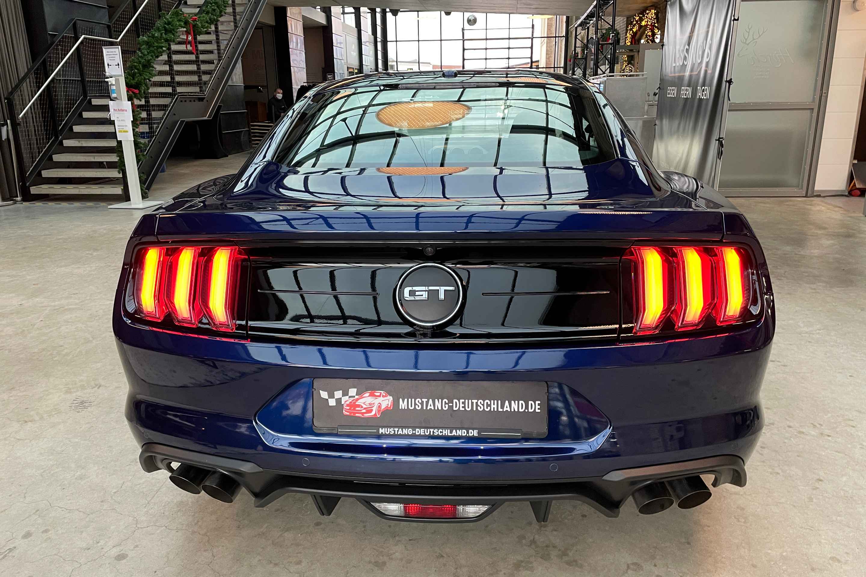 Ford Mustang (GT 5.0 Fastback Premium-Pk.2*1.Hand)